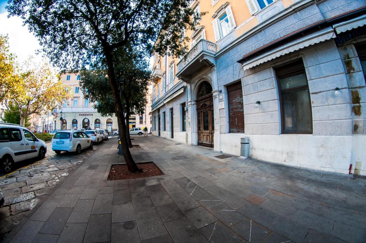 Agli Incanti Bed and Breakfast Trieste Exterior foto